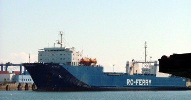Stire din Economie : Soarta ferry-boat-urilor "Eforie" și "Mangalia", în mâna viitorului proprietar al CFR "Marfă"