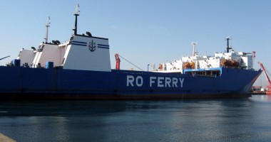 Stire din Economie : De ce nu mai acostează ferry-boat-urile în portul Constanța
