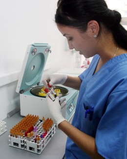 Peste 130 de cupluri, incluse în programul de fertilizare in vitro