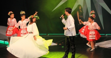 Palmaresul Festivalului  "Mamaia Copiilor". Angela Gheorghiu, câștigătoarea Premiului "Cuget Liber" - 5