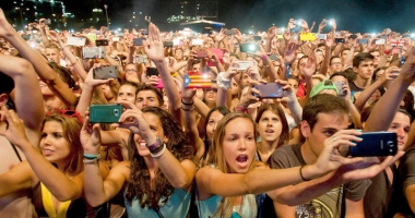 Stire din Social : Festivalul Neversea transformă Constanța în fortăreață!