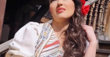 Stire din Cultură-Educație : Constanța devine capitala folclorului românesc. Începe Festivalul „Dan Moisescu”, ediția a XXVIII-a