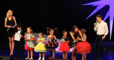 Palmaresul Festivalului  "Mamaia Copiilor". Angela Gheorghiu, câștigătoarea Premiului "Cuget Liber" - 3