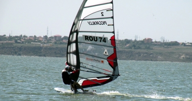 Stire din Sport : Festivalul Național al Sporturilor Nautice și pe Plajă va avea loc la Techirghiol
