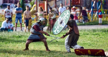 Stire din Cultură-Educație : Festivalul Antic, pe plaja de la Corbu