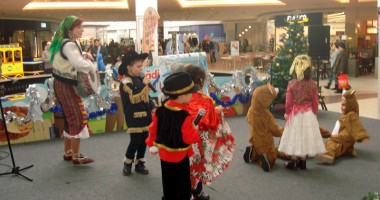 Festivalul "E vremea colindelor" - căldura sărbătorilor de iarnă adusă de cei mici - 4