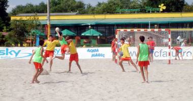 Stațiunea Mamaia, gazda Festivalului de handbal pe plajă - 2