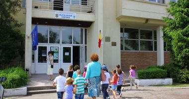 Stire din Cultură-Educație : Festivalul Național de Teatru Antic pentru Elevi, la Palatul Copiilor Constanța