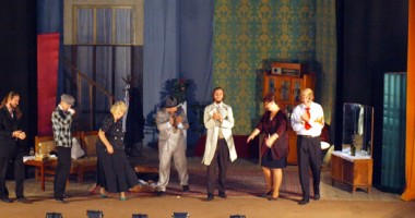 Stire din Cultură-Educație : La Medgidia, după "Tanța și Costel" vine "Dan Spătaru"
