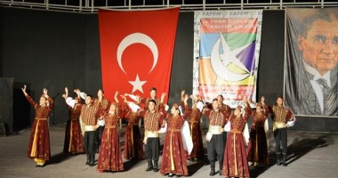 Galerie FOTO. Culturile din lumea turcică, reunite la Festivalul de la Yalova - 4