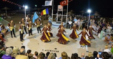 Galerie FOTO. Culturile din lumea turcică, reunite la Festivalul de la Yalova - 5