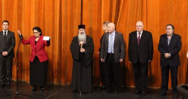 Festivitate emoționantă pe scena Casei de Cultură. "Când am aflat, am început să plâng!" - 3