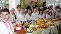 Stire din Cultură-Educație : Tradiția sfinților din făină merge mai departe