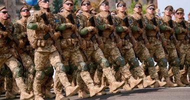 Stire din Eveniment : De ce vor fi de duminică sute de militari și zeci de vehicule pe drumurile din România