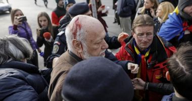 Stire din Eveniment : S-A LĂSAT CU SÂNGE! Incidente la troiță