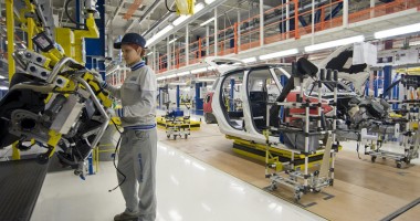 Stire din Diverse : Fiat se mută în SUA. Economia Italiei ar putea resimți un șoc puternic