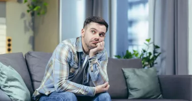 Stire din Sănătate : Semnele prin care corpul vă avertizează că aveți deficit de fier