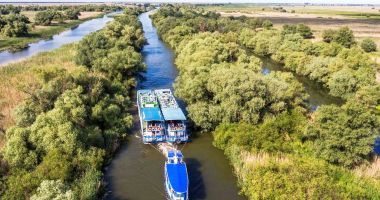 Stire din Economie : Fii ambasadorul turismului românesc!