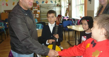 "File de toamnă", o super-activitate la Școala nr. 1 Poarta Albă - 8