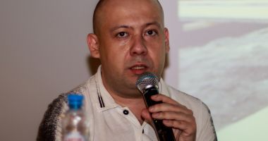 Stire din Cultură-Educație : "Dovlatov",  pe marile ecrane,  la Cityplex Tomis Mall