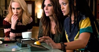 Stire din Cultură-Educație : Sandra Bullock ne dă un "Jaf cu clasă"