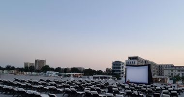 Stire din Cultură-Educație : Maraton de filme pe plajă