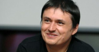 Stire din Cultură-Educație : "După dealuri" de Cristian Mungiu, propunerea României la premiile Oscar