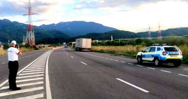 Stire din Eveniment : Filtre ale Poliției Rutiere, în toată țara, de astăzi. Ce riscă șoferii vitezomani
