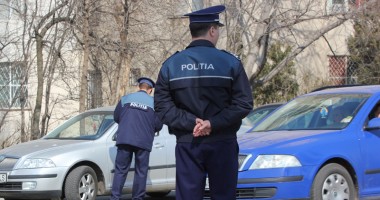 Stire din Eveniment : Dosar penal pentru că transportau echipamente interzise
