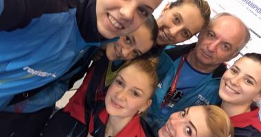 Stire din Sport : Tenis de masă: Samara și compania, în finala Campionatului European