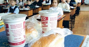 Stire din Economie : Finanțare europeană pentru fructe, legume, lactate și cornuri în școlile din România