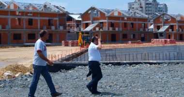 Stire din Politică-Administrație : Blat de 13 milioane de euro în curtea Primăriei Constanța?!