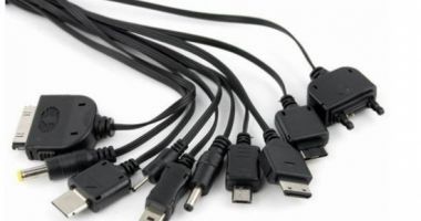 Stire din Tehnologie : CE a finalizat proiectul privind introducerea unui încărcător universal pentru telefoanele mobile