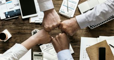 O firmă de teambuilding va revoluționa relațiile personale și profesionale dintre colegi! - 2
