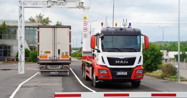 Stire din Economie : Firmele constănţene, invitate să se pună la curent cu noutăţile din legislaţia vamală