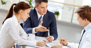 Stire din Economie : Constanţa, în topul judeţelor cu cele mai multe firme înmatriculate în primele nouă luni ale anului