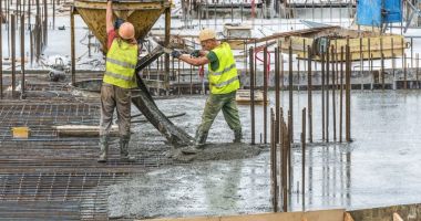 Stire din Economie : INS: Prețurile în construcții și comerțul cu amănuntul vor crește în perioada următoare