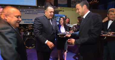 Firmele premiante din industria vinurilor și industria textilă - 3