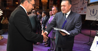 Firmele premiante din industria vinurilor și industria textilă - 4