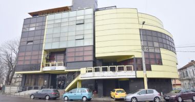 Stire din Economie : Fiscul constănțean vinde terenuri, apartamente, autoturisme și o groază de mărunțișuri