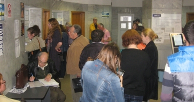 Stire din Economie : Fiscul fură de la micii contribuabili