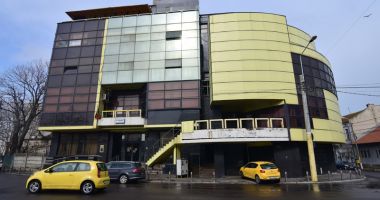 Stire din Economie : Fiscul constănțean, o flotilă  de autovehicule, terenuri, baruri și apartamente