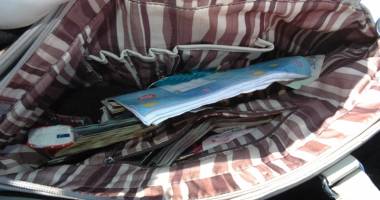Jefuiau bătrâni după ce le spuneau povești lacrimogene - 4