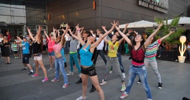 Dansatorii de la Total Dance Center, flashmob cu ocazia Zilelor Constanței - 4