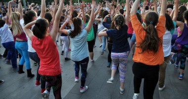 Dansatorii de la Total Dance Center, flashmob cu ocazia Zilelor Constanței - 5