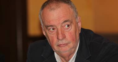 Stire din Sport : Florian Constantin, o decizie surpriză! În ce "barcă" a urcat