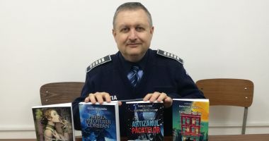 Stire din Eveniment : Florin Alexandru, autorul ce construiește imaginea polițistului în literatura română