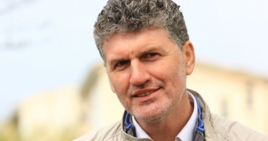 Stire din Politică-Administrație : Florin Chelaru, victorie categorică la Năvodari: "Vom continua proiectele pentru dezvoltarea orașului"