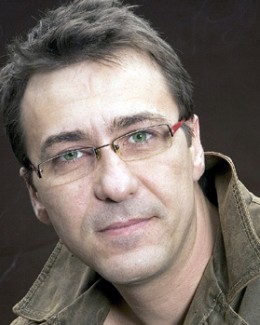 Stire din Monden : Florin Chilian: "Preoții au ajuns fabrică de făcut lovele"