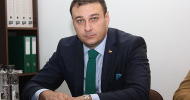 Stire din Politică-Administrație : Camera Deputaților a decis: Românii vor avea acces gratuit la Monitorul Oficial